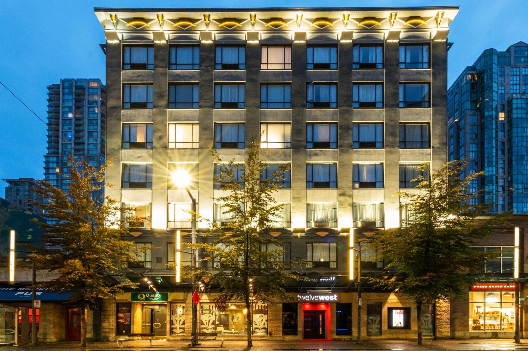 Quality Inn & Suites (Adults Only) Vancouver Exterior foto